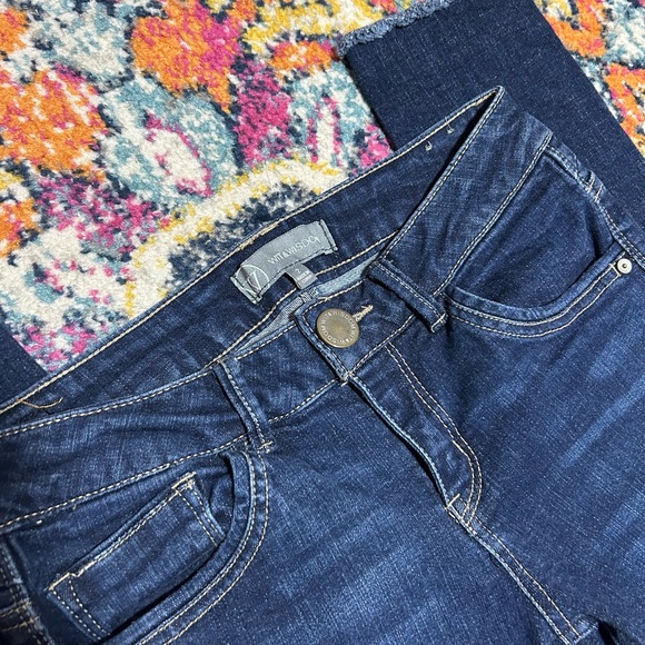 Wit & Wisdom | Jeans Size 2 - Picture 3 of 6